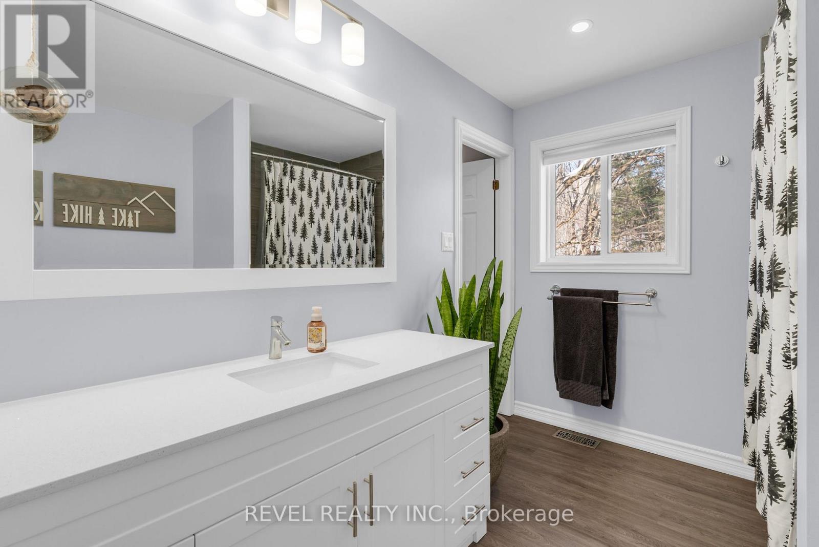 32 Hickory Lane, Oro-Medonte (Sugarbush), Ontario  L0K 1E0 - Photo 18 - S12803060