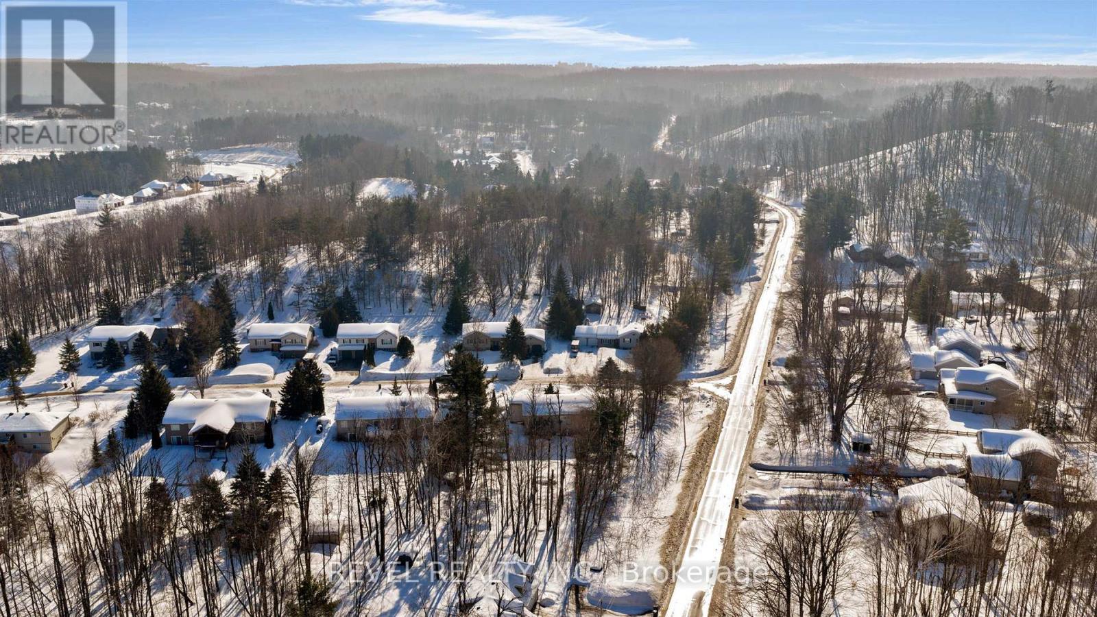 32 Hickory Lane, Oro-Medonte (Sugarbush), Ontario  L0K 1E0 - Photo 40 - S12803060