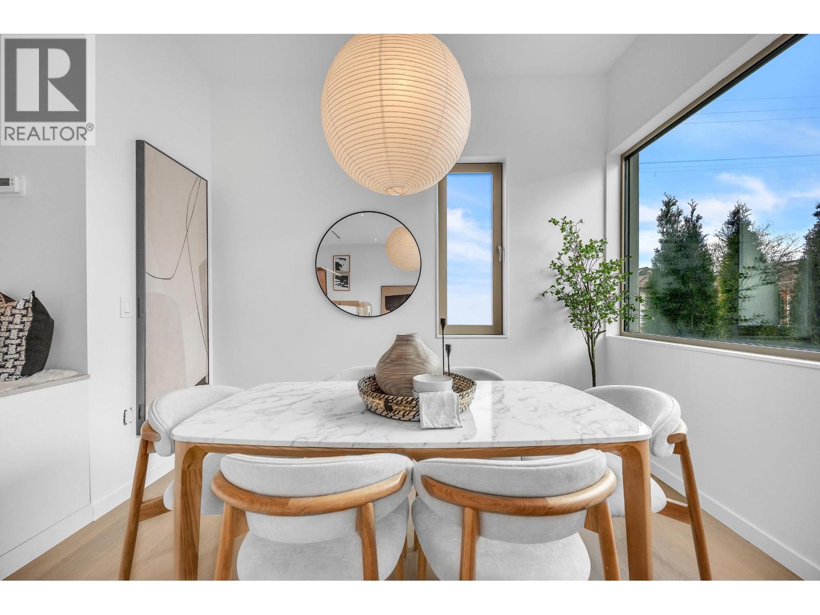 2 2915 E 5th Avenue, Vancouver, British Columbia  V5M 1N6 - Photo 17 - R3101017