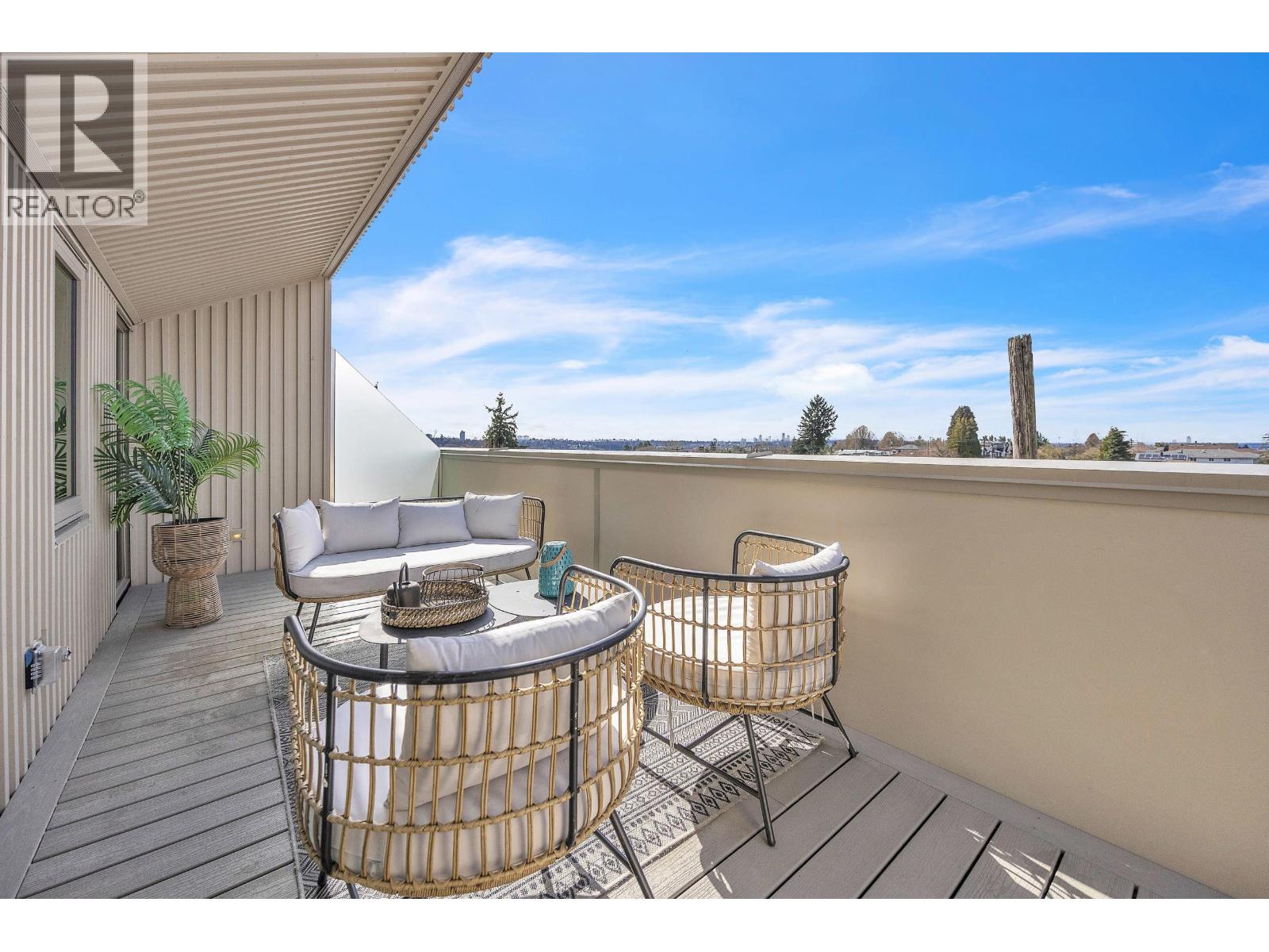 2 2915 E 5th Avenue, Vancouver, British Columbia  V5M 1N6 - Photo 31 - R3101017