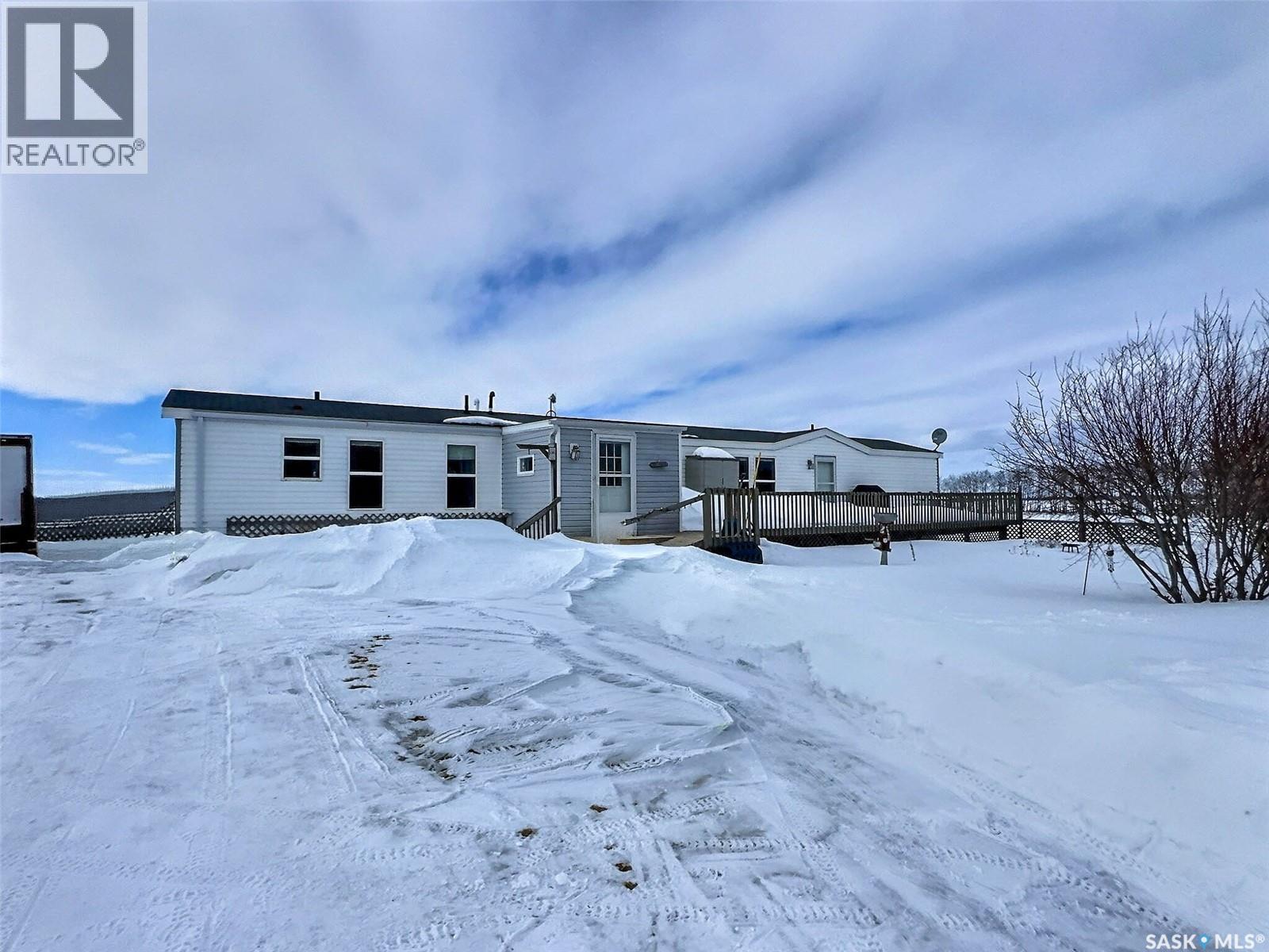 302 East Acreage, prince albert rm no. 461, Saskatchewan