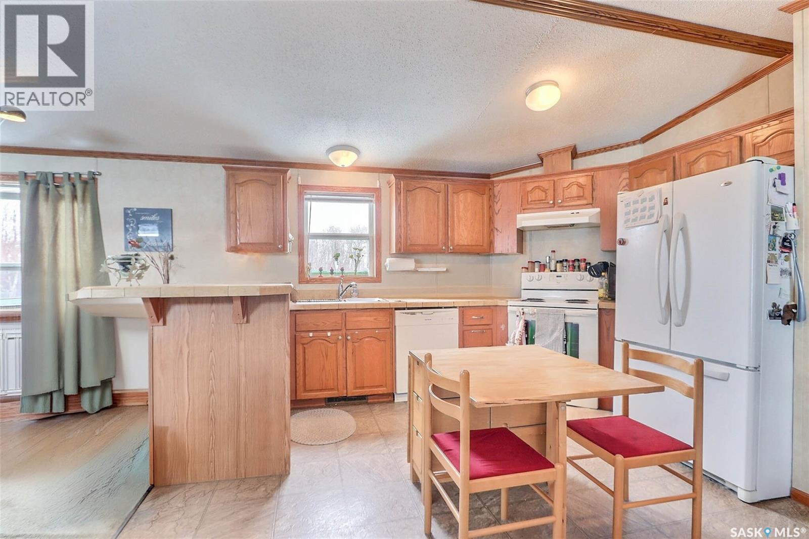 302 East Acreage, Prince Albert Rm No. 461, Saskatchewan  S6V 8A6 - Photo 6 - SK030788