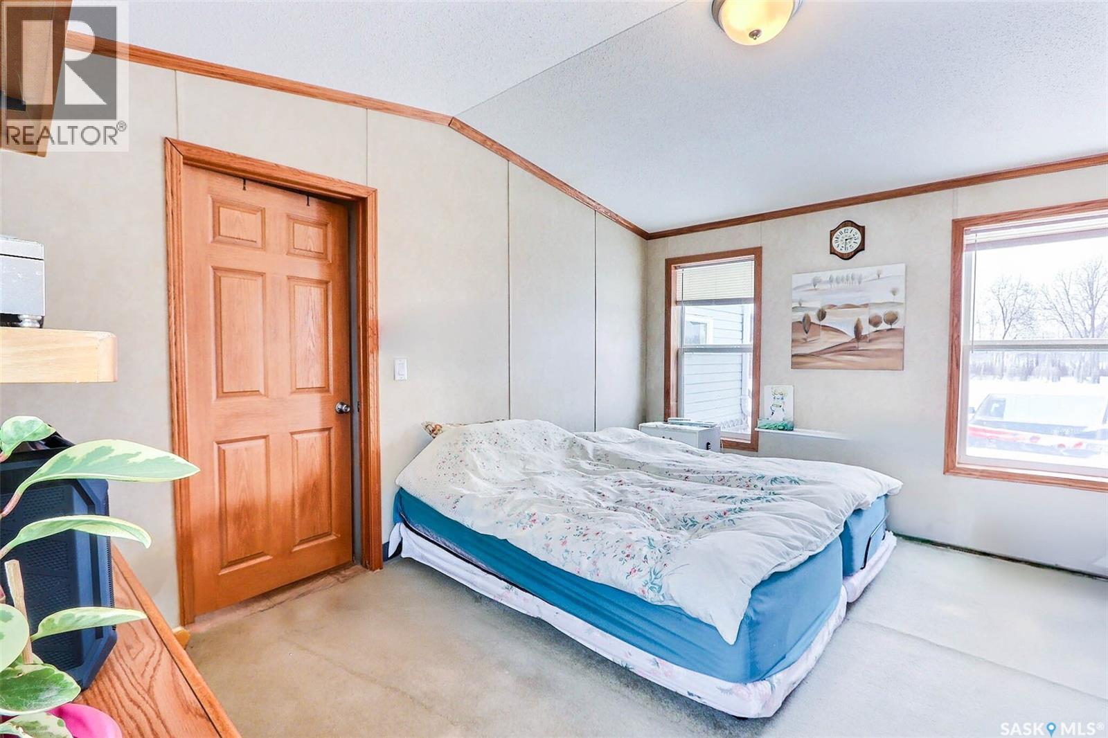 302 East Acreage, Prince Albert Rm No. 461, Saskatchewan  S6V 8A6 - Photo 8 - SK030788