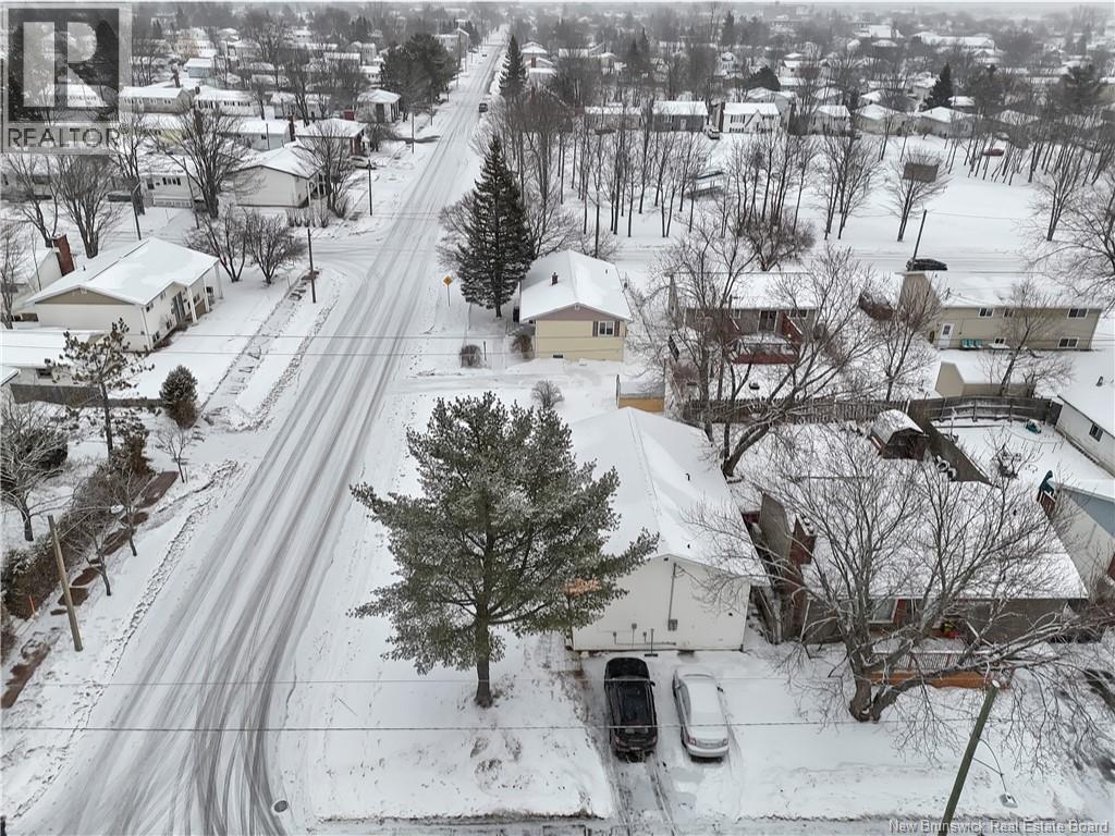 194-196 Lorne Street, Moncton, New Brunswick  E1C 3W4 - Photo 3 - NB133633