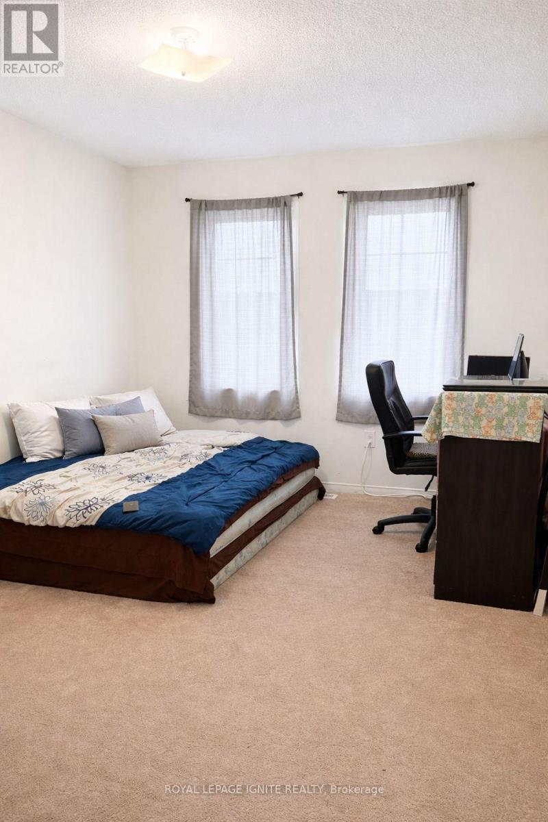 9 Bazin Road, Ajax, Ontario  L1Z 0N1 - Photo 4 - E12904202