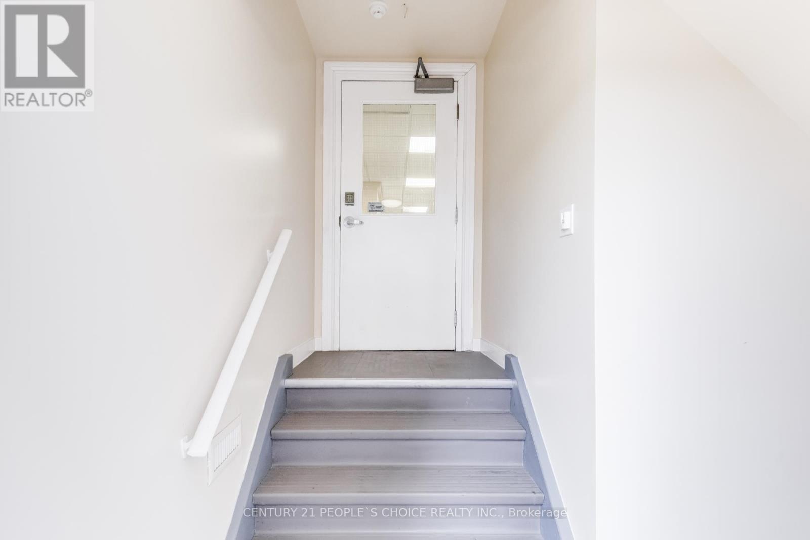 3042 Keele Street, Toronto, Ontario  M3M 2H5 - Photo 44 - W12888780