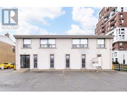 3042 KEELE STREET, Toronto, Ontario