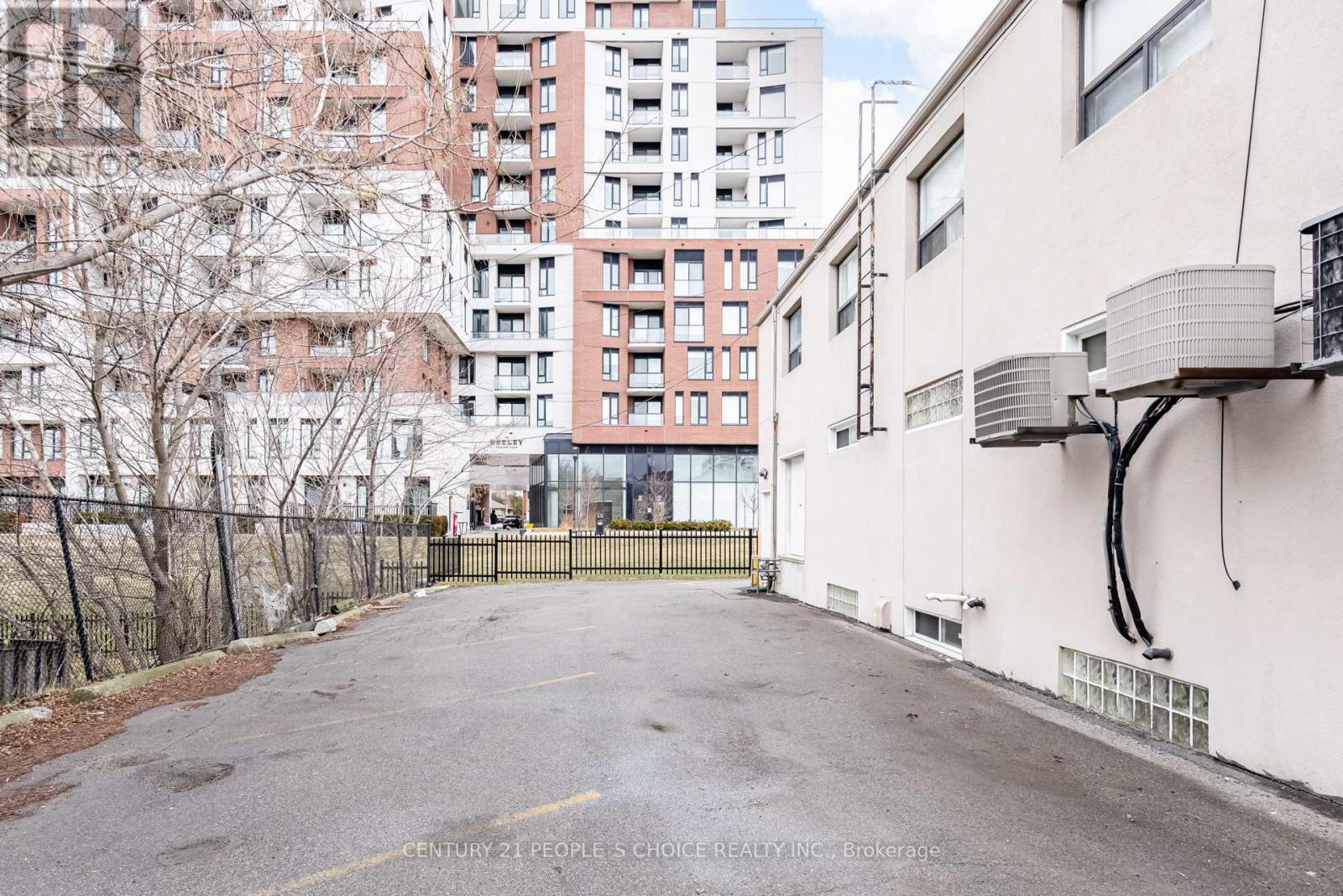 3042 Keele Street, Toronto, Ontario  M3M 2H5 - Photo 49 - W12888780