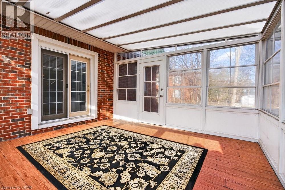 727 Brant Street, Burlington, Ontario  L7R 2H6 - Photo 16 - 40811894