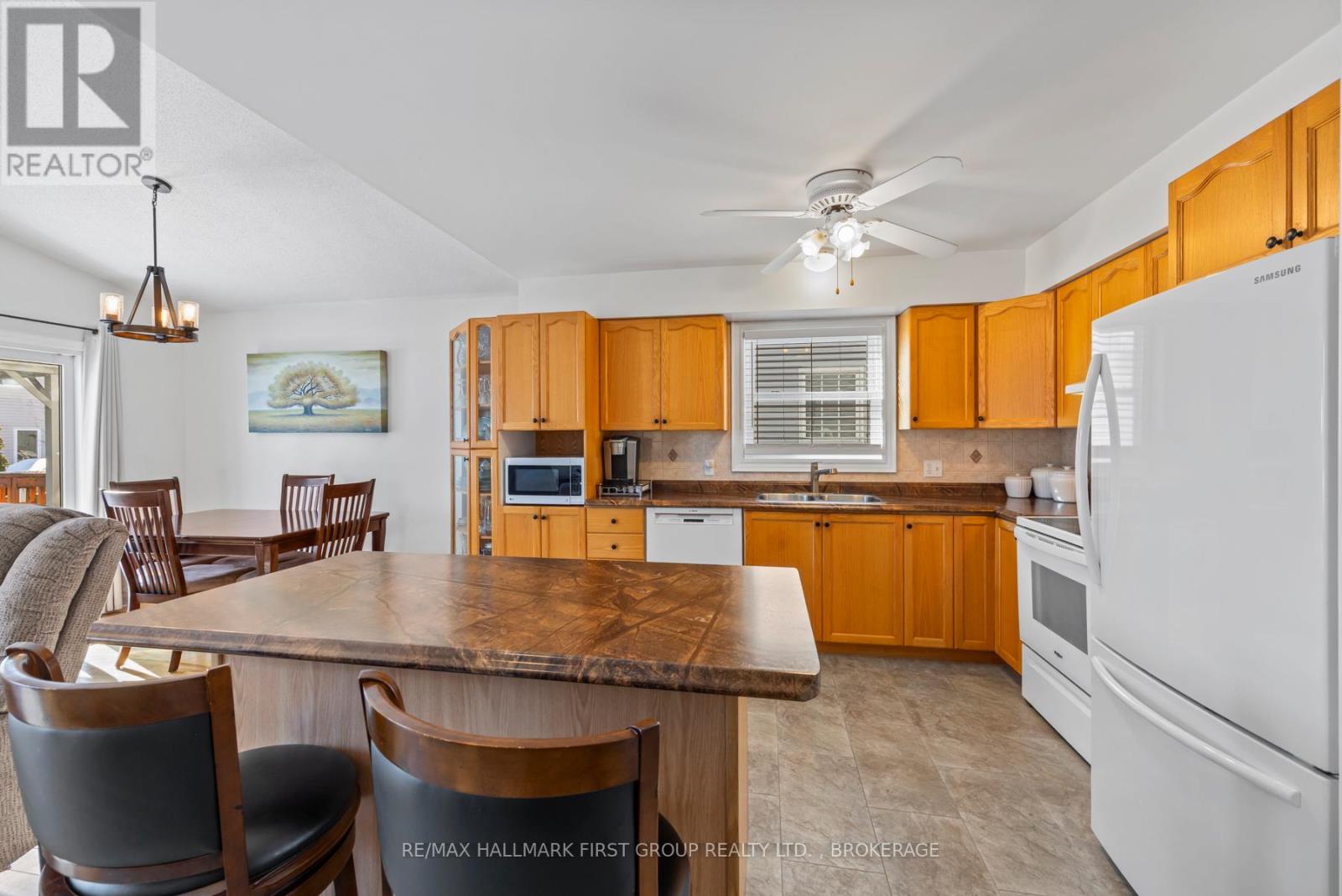 979 Rainbow Crescent, Kingston, Ontario  K7K 7J3 - Photo 8 - X12904602