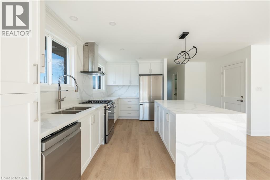 64 Brookstream Court, Hamilton, Ontario  L8K 6J2 - Photo 10 - 40808555