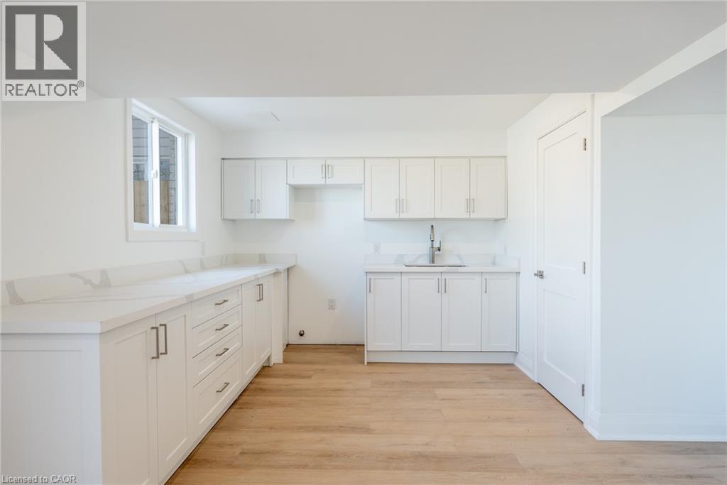 64 Brookstream Court, Hamilton, Ontario  L8K 6J2 - Photo 27 - 40808555