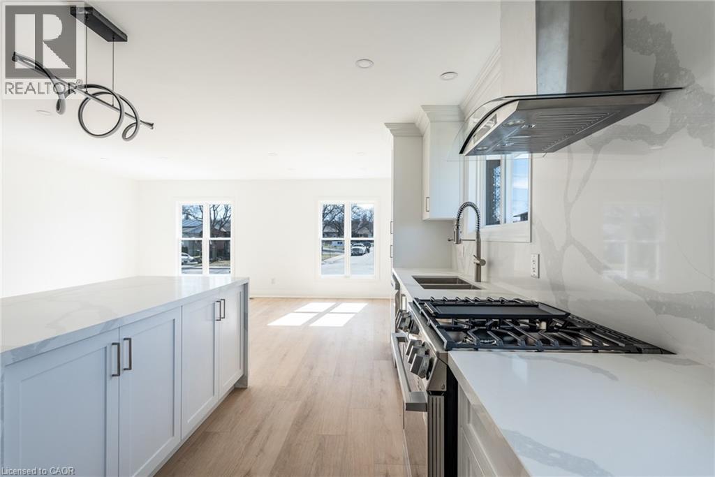 64 Brookstream Court, Hamilton, Ontario  L8K 6J2 - Photo 11 - 40808555