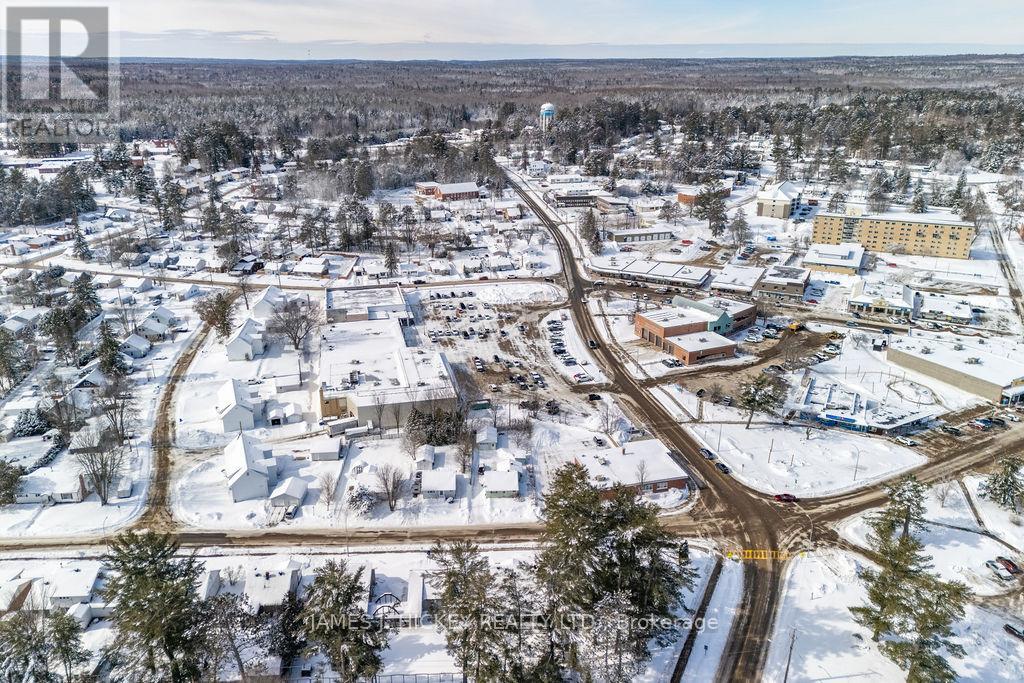 6 Hillcrest Avenue, Deep River, Ontario  K0J 1P0 - Photo 34 - X12904676