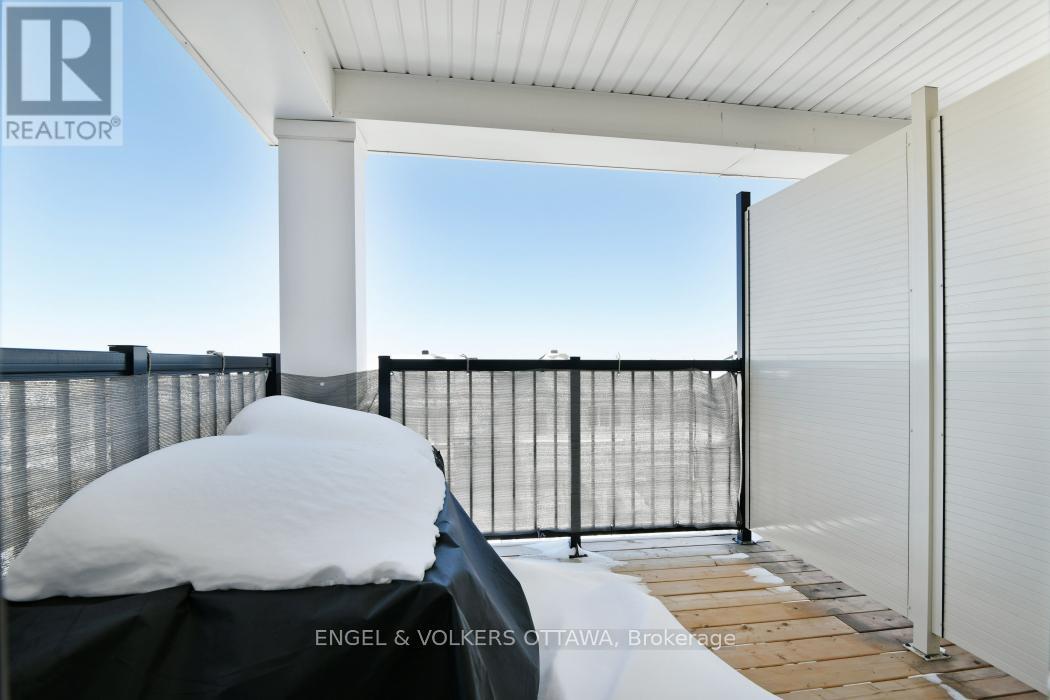 2033 Seeley's Bay Street, Ottawa, Ontario  K2J 6L3 - Photo 21 - X12904630
