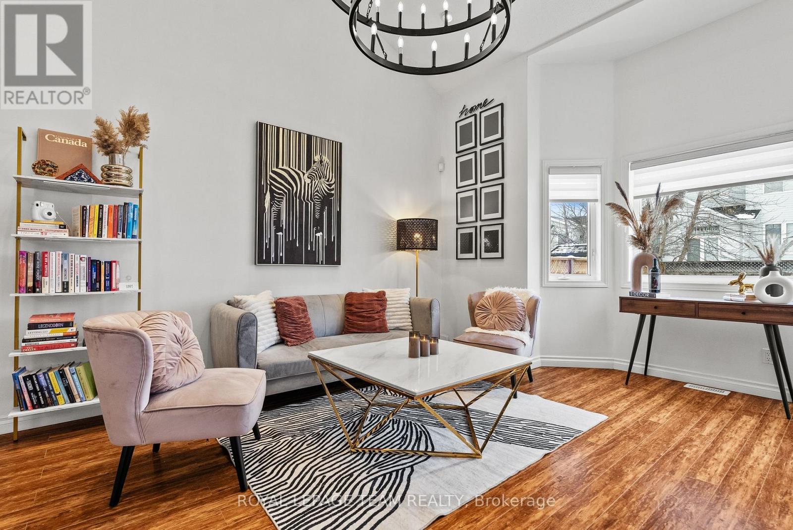 5 Milner Downs Crescent, Ottawa, Ontario K2M 2S6 - Photo 12 - X12904636