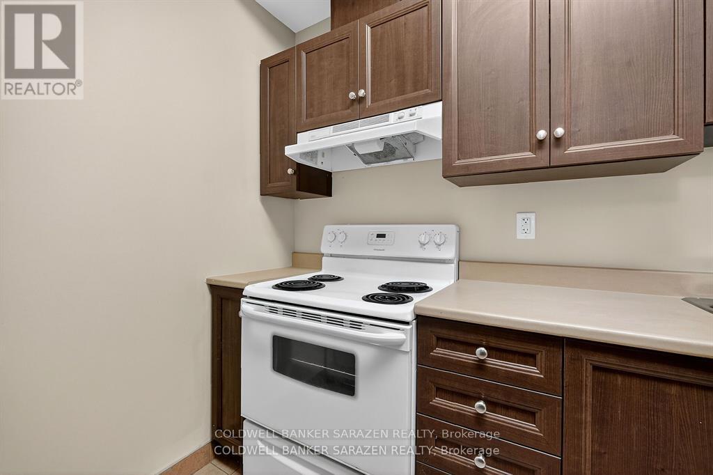 1105 - 100 Roger Guindon Avenue, Ottawa, Ontario K1G 3Z7 - Photo 21 - X12904662