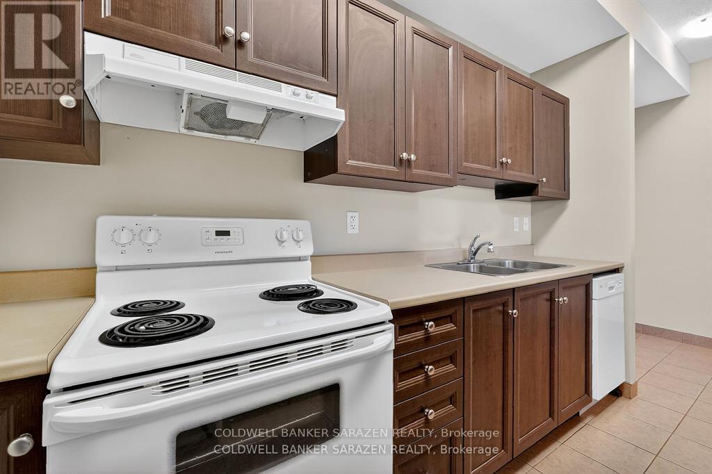 1105 - 100 Roger Guindon Avenue, Ottawa, Ontario K1G 3Z7 - Photo 22 - X12904662