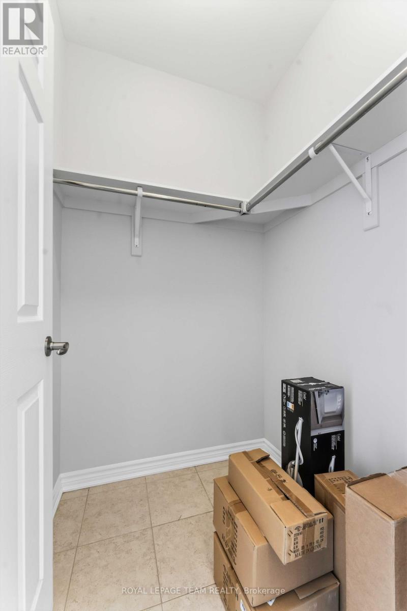 308 - 109 Pilot Private, Ottawa, Ontario K2V 0S4 - Photo 19 - X12904664