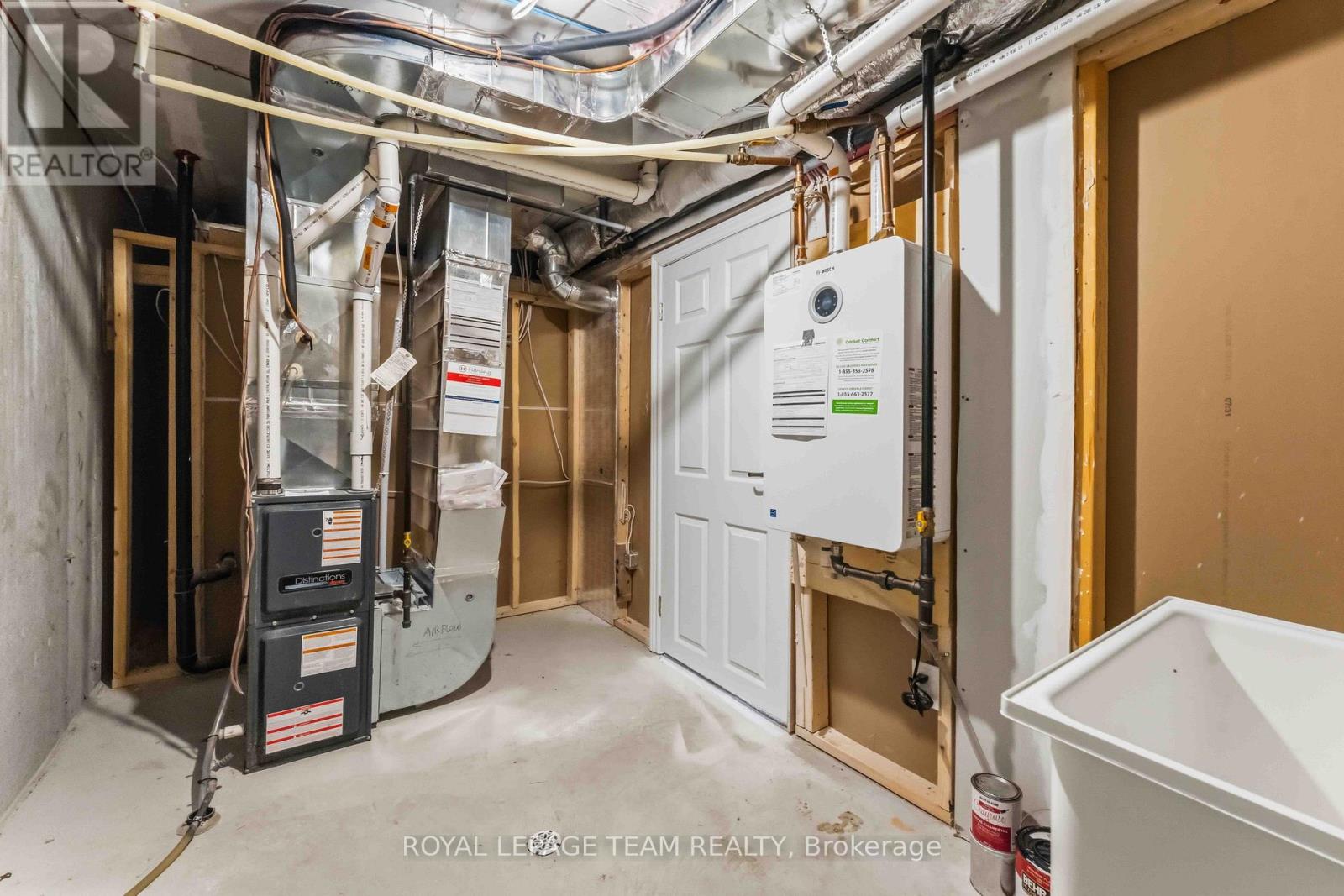 308 - 109 Pilot Private, Ottawa, Ontario K2V 0S4 - Photo 46 - X12904664