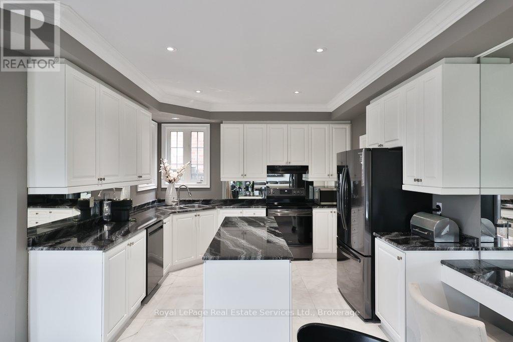 2187 Mariposa Road, Oakville, Ontario  L6M 4R9 - Photo 15 - W12904624