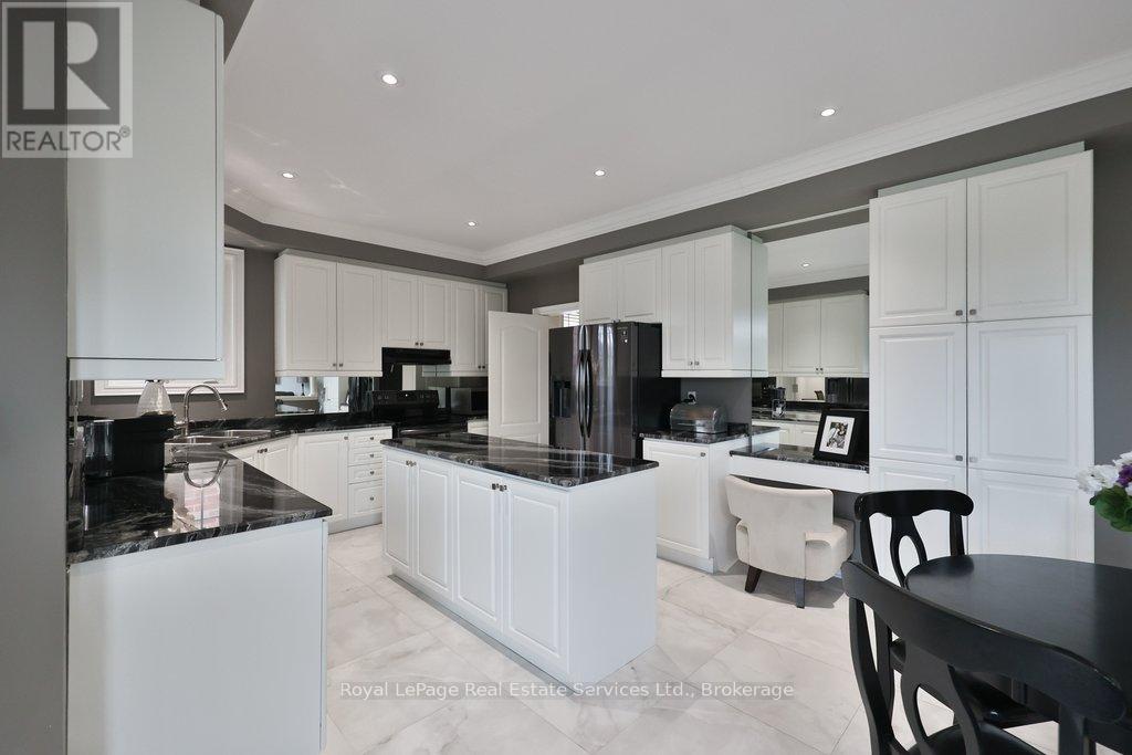 2187 Mariposa Road, Oakville, Ontario  L6M 4R9 - Photo 17 - W12904624