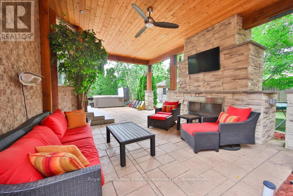 2187 Mariposa Road, Oakville, Ontario  L6M 4R9 - Photo 40 - W12904624