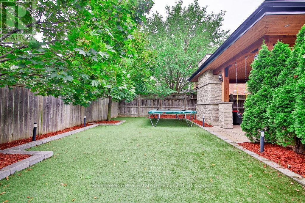 2187 Mariposa Road, Oakville, Ontario  L6M 4R9 - Photo 46 - W12904624