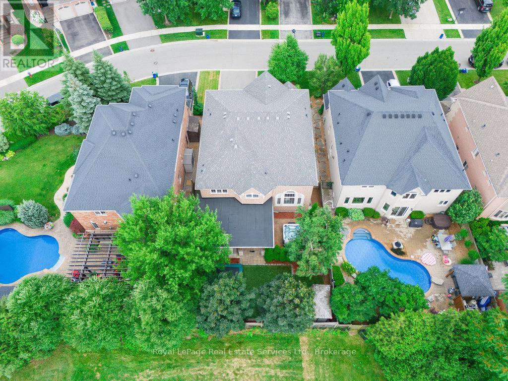 2187 Mariposa Road, Oakville, Ontario  L6M 4R9 - Photo 48 - W12904624