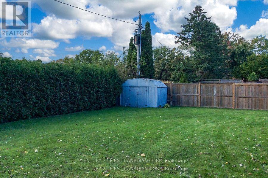 106 Angelo Drive, West Elgin, Ontario  N0L 2P0 - Photo 42 - X12904562