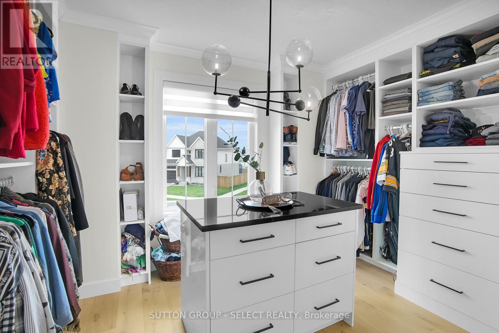 48 Royal Crescent, Southwold, Ontario  N5P 3T2 - Photo 20 - X12904570