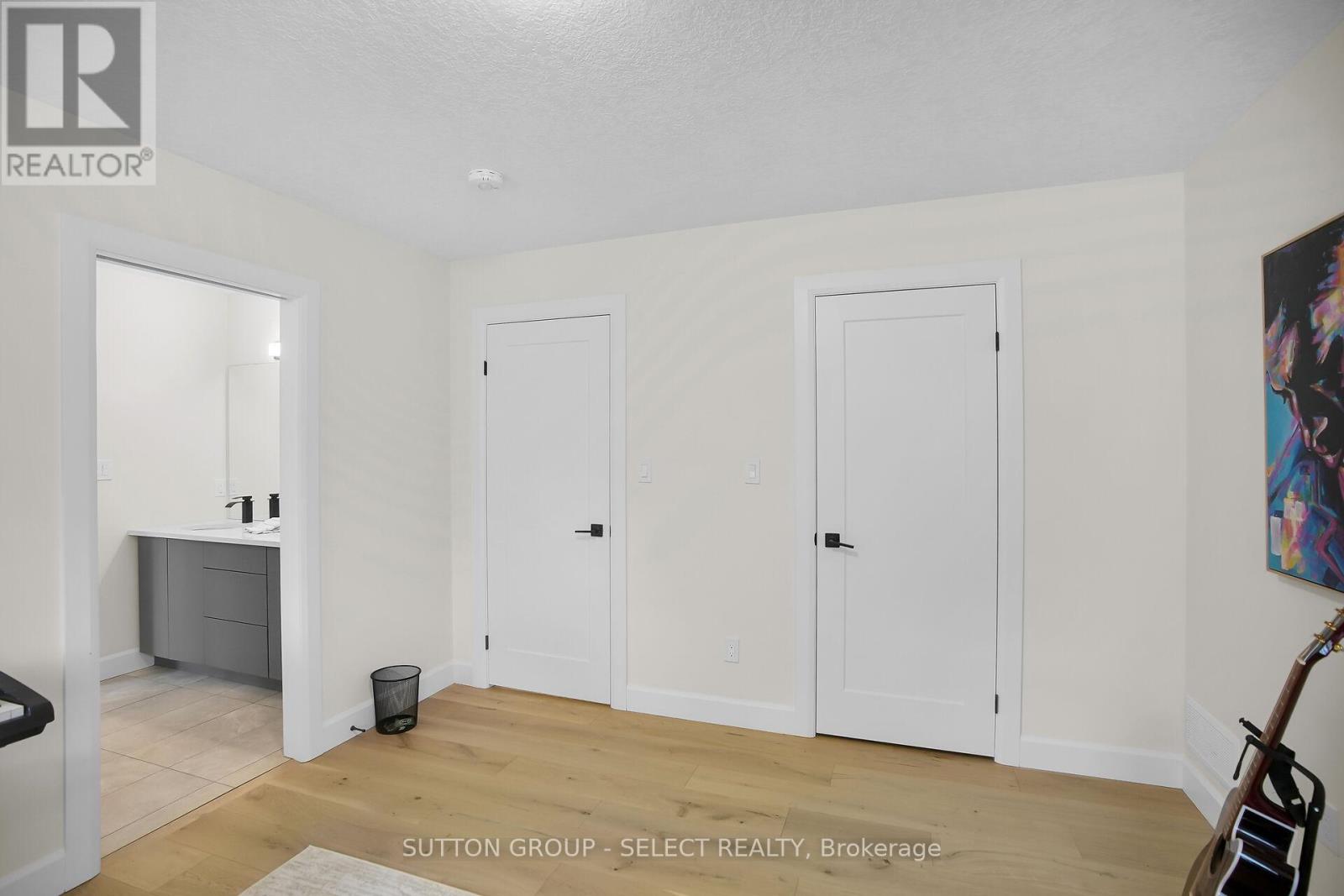 48 Royal Crescent, Southwold, Ontario  N5P 3T2 - Photo 29 - X12904570