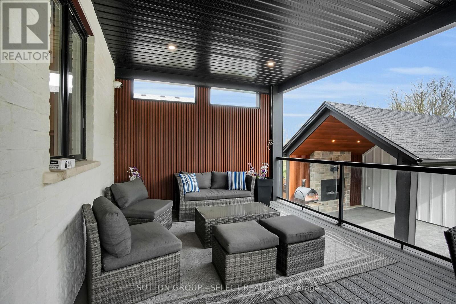 48 Royal Crescent, Southwold, Ontario  N5P 3T2 - Photo 40 - X12904570