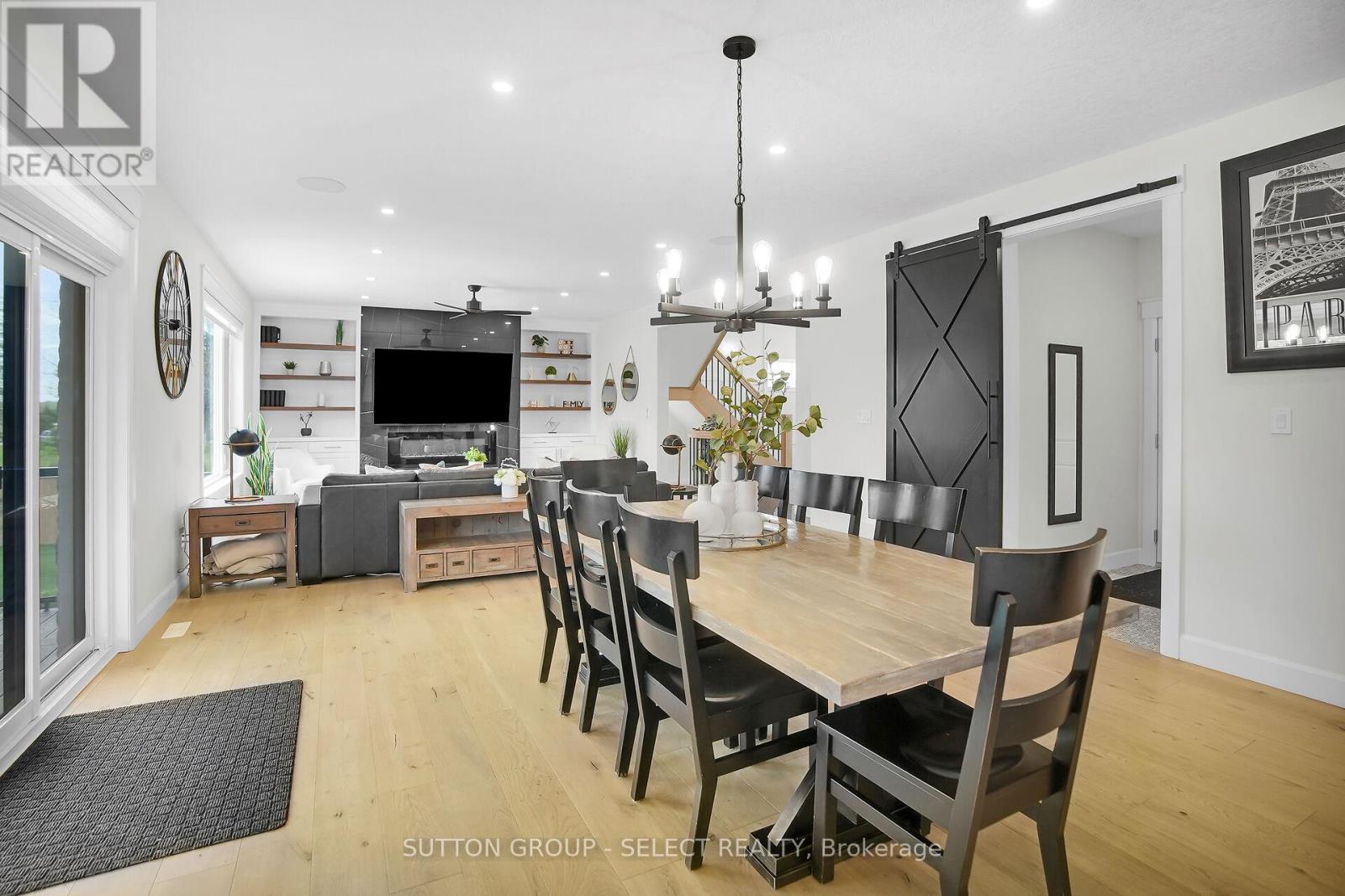 48 Royal Crescent, Southwold, Ontario  N5P 3T2 - Photo 7 - X12904570