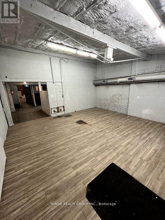 63 Frank Street, Strathroy-Caradoc, Ontario  N7G 2R3 - Photo 8 - X12904684