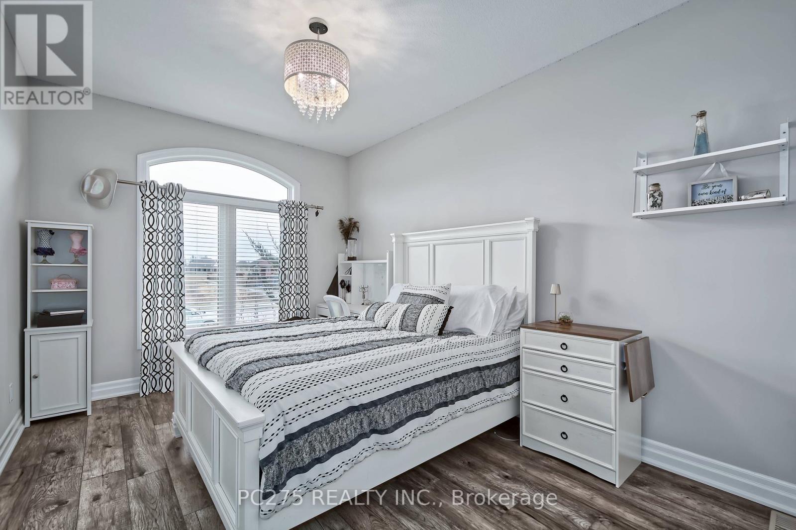 22 Talbot Grove Lane, St. Thomas, Ontario  N5P 1A3 - Photo 10 - X12904714