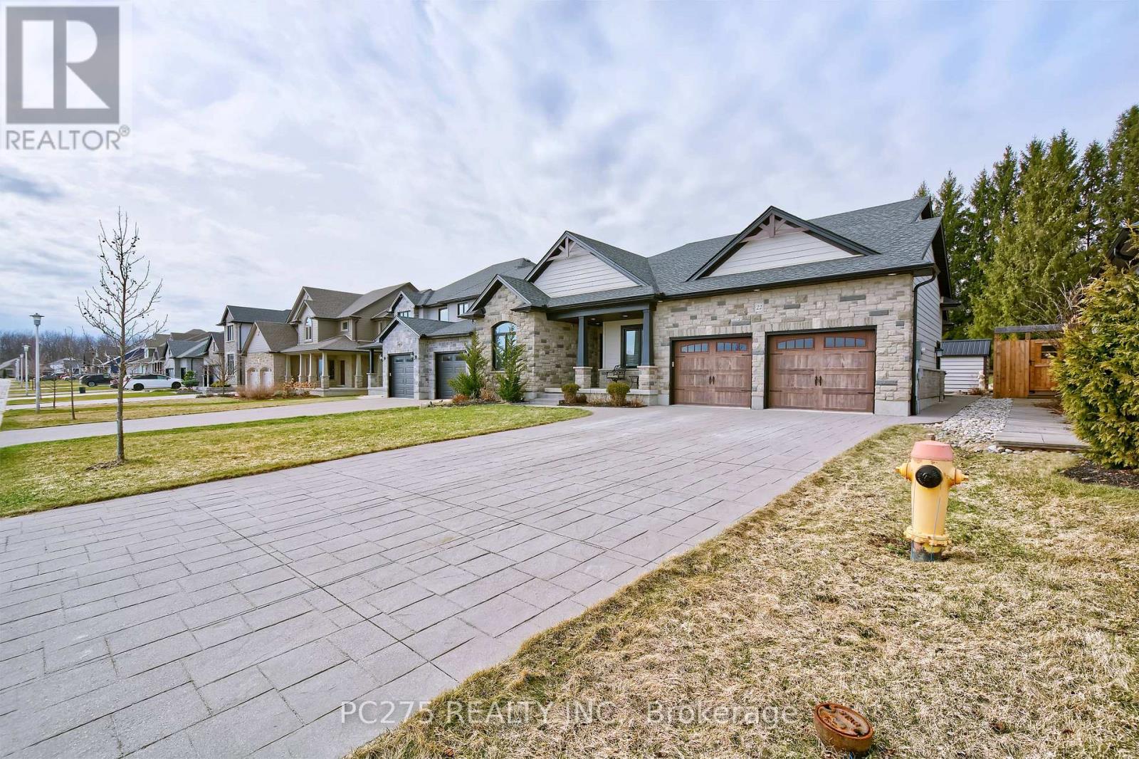 22 Talbot Grove Lane, St. Thomas, Ontario  N5P 1A3 - Photo 2 - X12904714