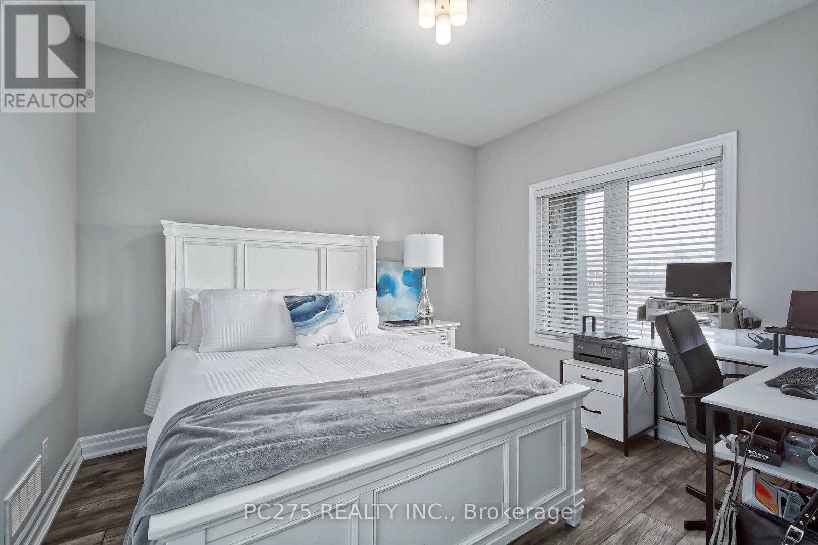 22 Talbot Grove Lane, St. Thomas, Ontario  N5P 1A3 - Photo 7 - X12904714