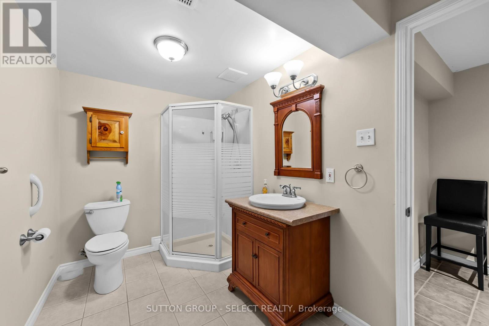 49 - 99 Edgevalley Road, London East, Ontario  N5Y 5N1 - Photo 27 - X12904730