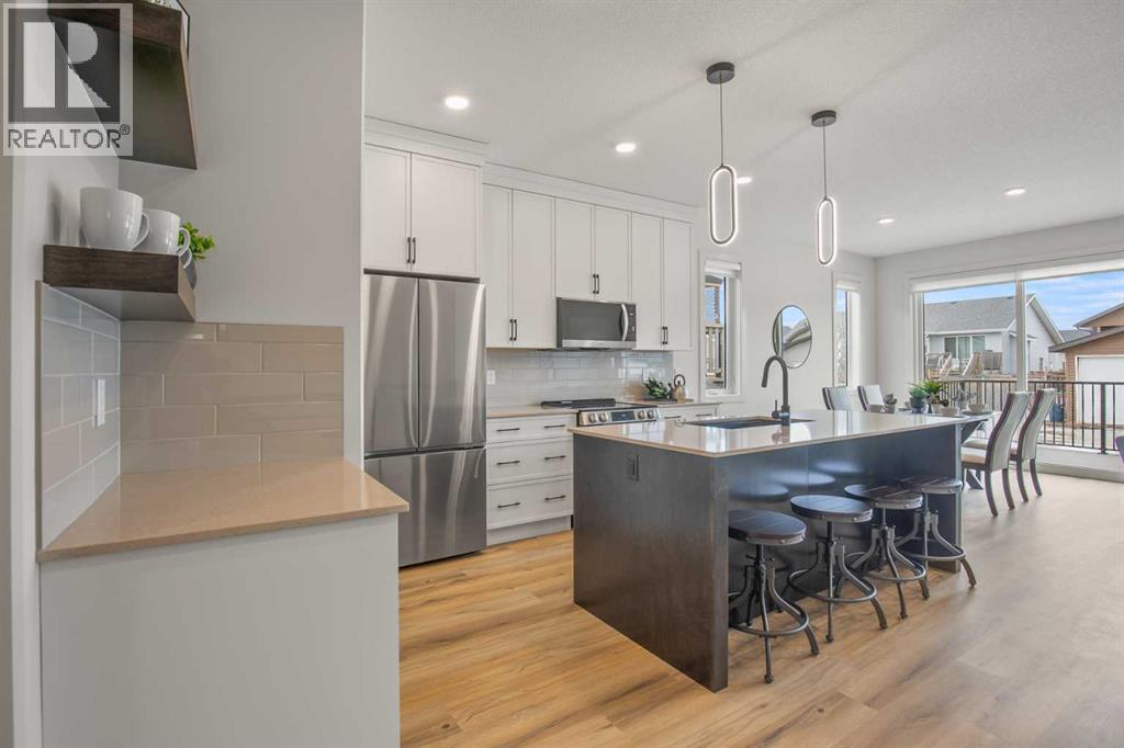 151 Cedar Square, Blackfalds, Alberta  T4M 0A2 - Photo 16 - A2264257