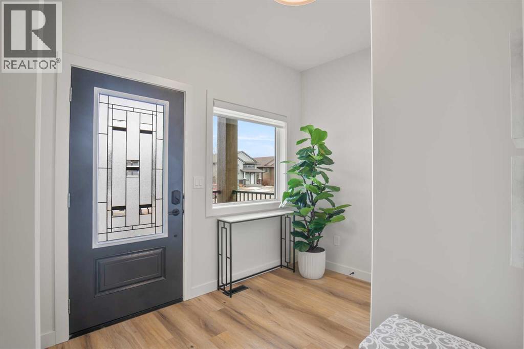 151 Cedar Square, Blackfalds, Alberta  T4M 0A2 - Photo 2 - A2264257