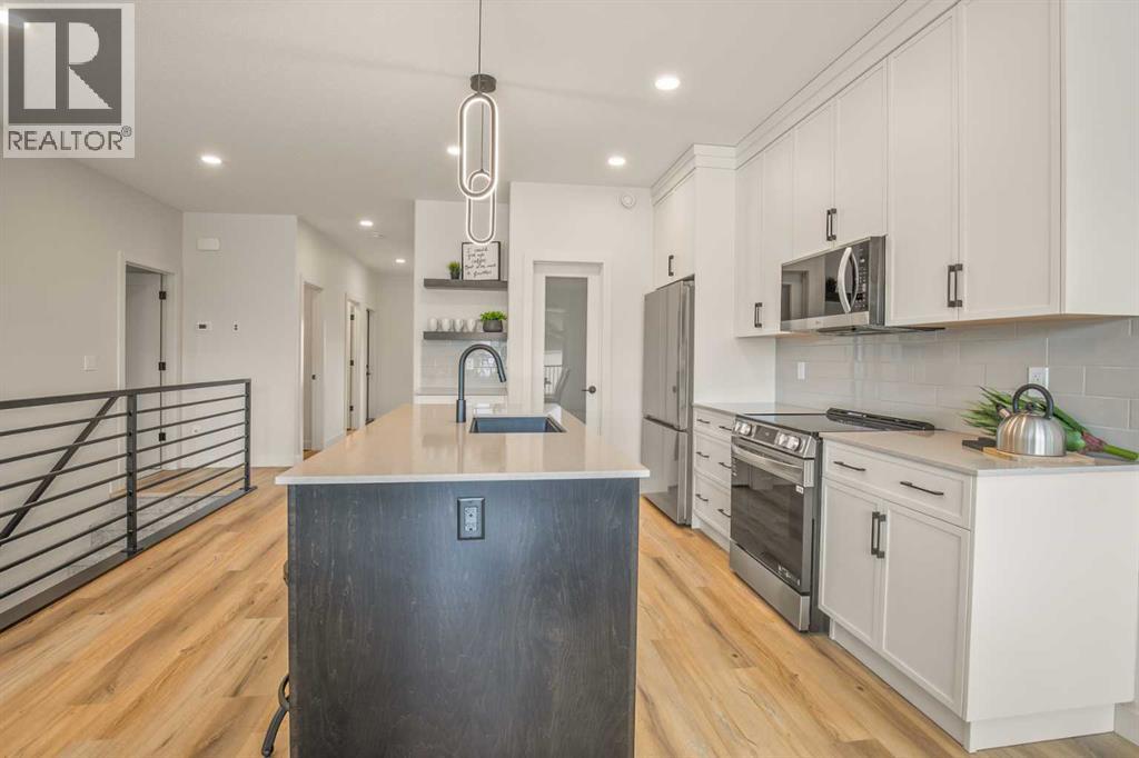 151 Cedar Square, Blackfalds, Alberta  T4M 0A2 - Photo 20 - A2264257