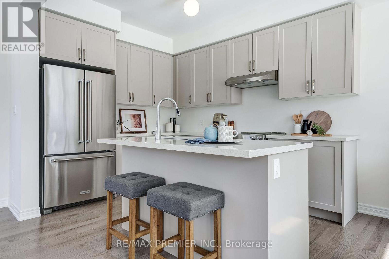 101 Armilia Place, Whitby, Ontario L1P 0P7 - Photo 18 - E12890494