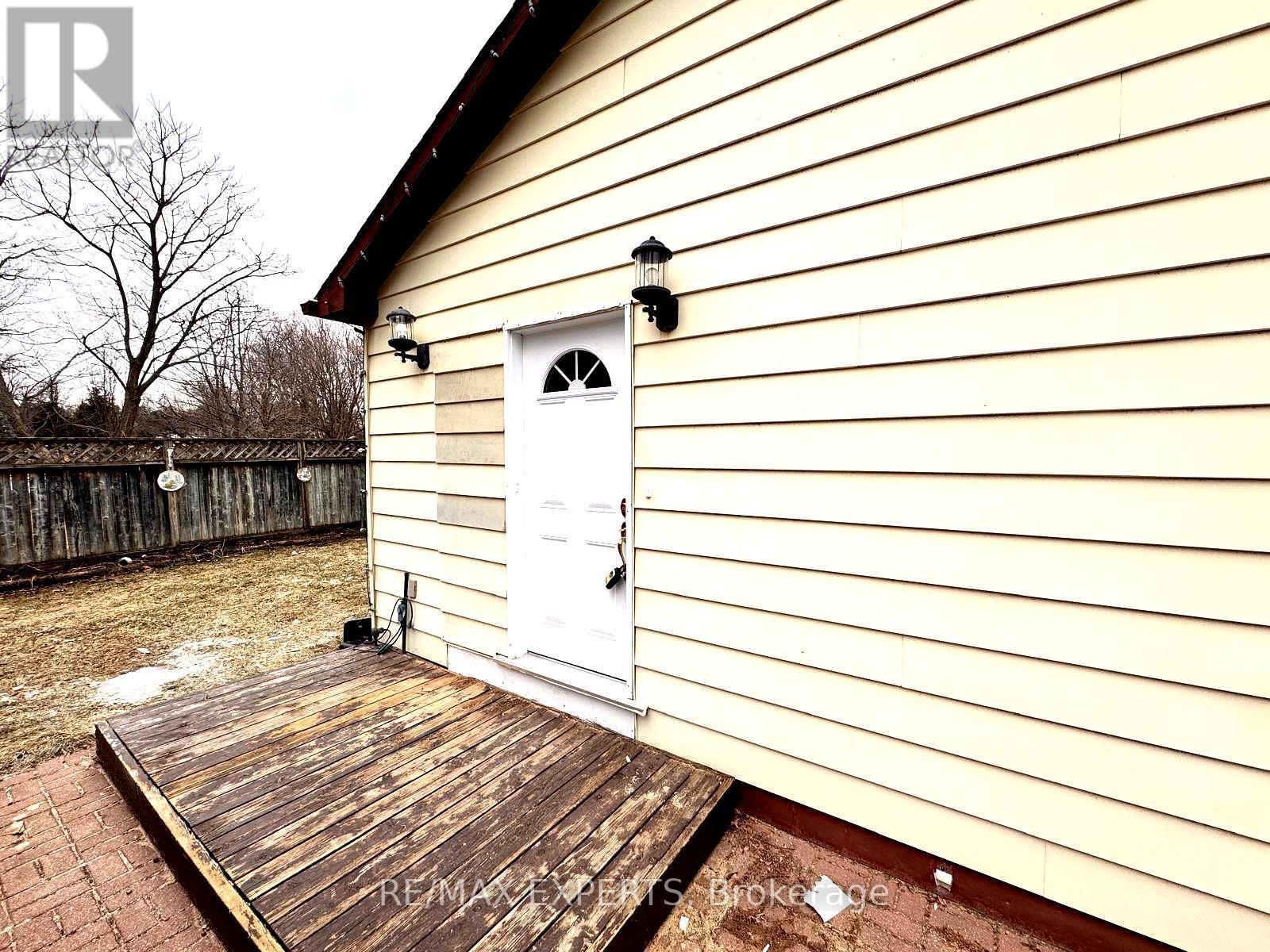 132 Patterson Street, New Tecumseth (Beeton), Ontario  L0G 1A0 - Photo 27 - N12903318