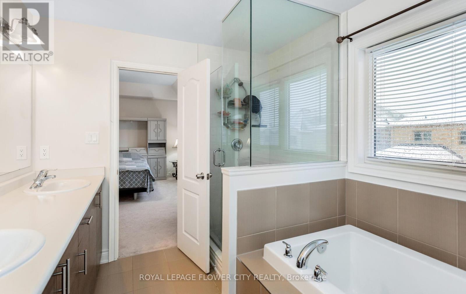 125 Lionhead Golf Club Road, Brampton, Ontario  L6Y 6C2 - Photo 24 - W12898694