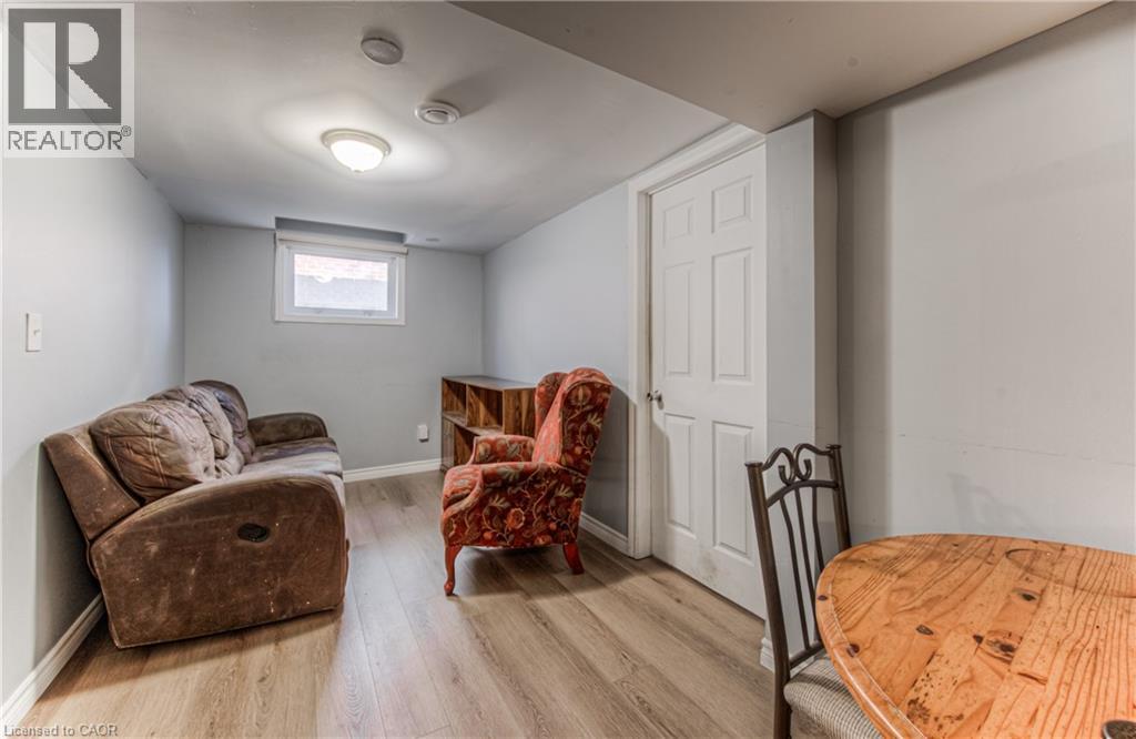 553 Teakwood Drive, Waterloo, Ontario  N2L 4L5 - Photo 17 - 40813866