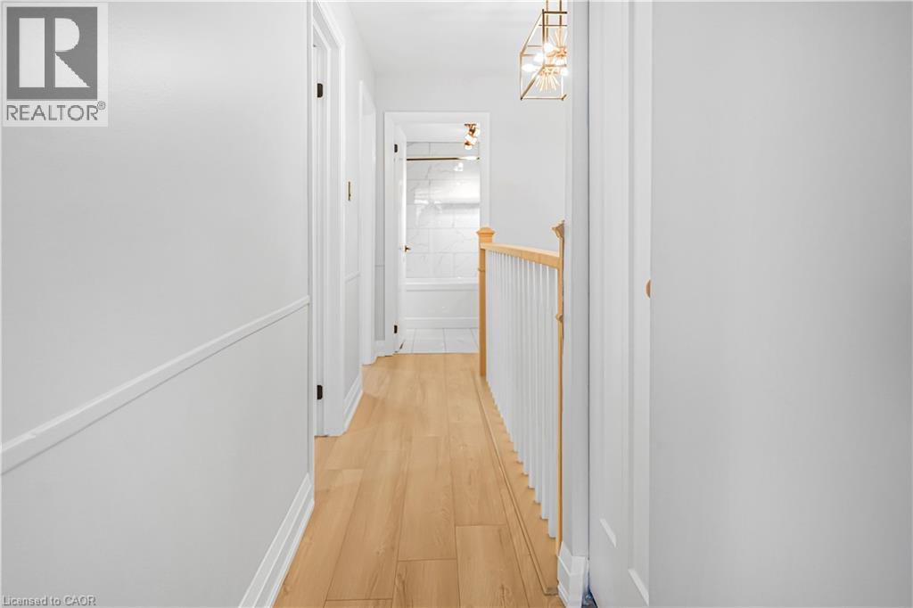 155 Avondale Street, Hamilton, Ontario  L8L 7C1 - Photo 13 - 40813744