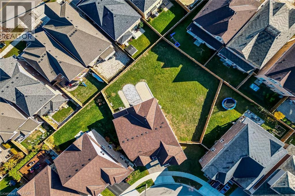 206 Jessie Caverhill Passage, Oakville, Ontario  L6M 0Z6 - Photo 35 - 40813189