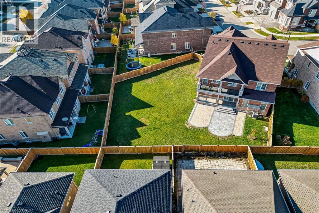 206 Jessie Caverhill Passage, Oakville, Ontario  L6M 0Z6 - Photo 37 - 40813189