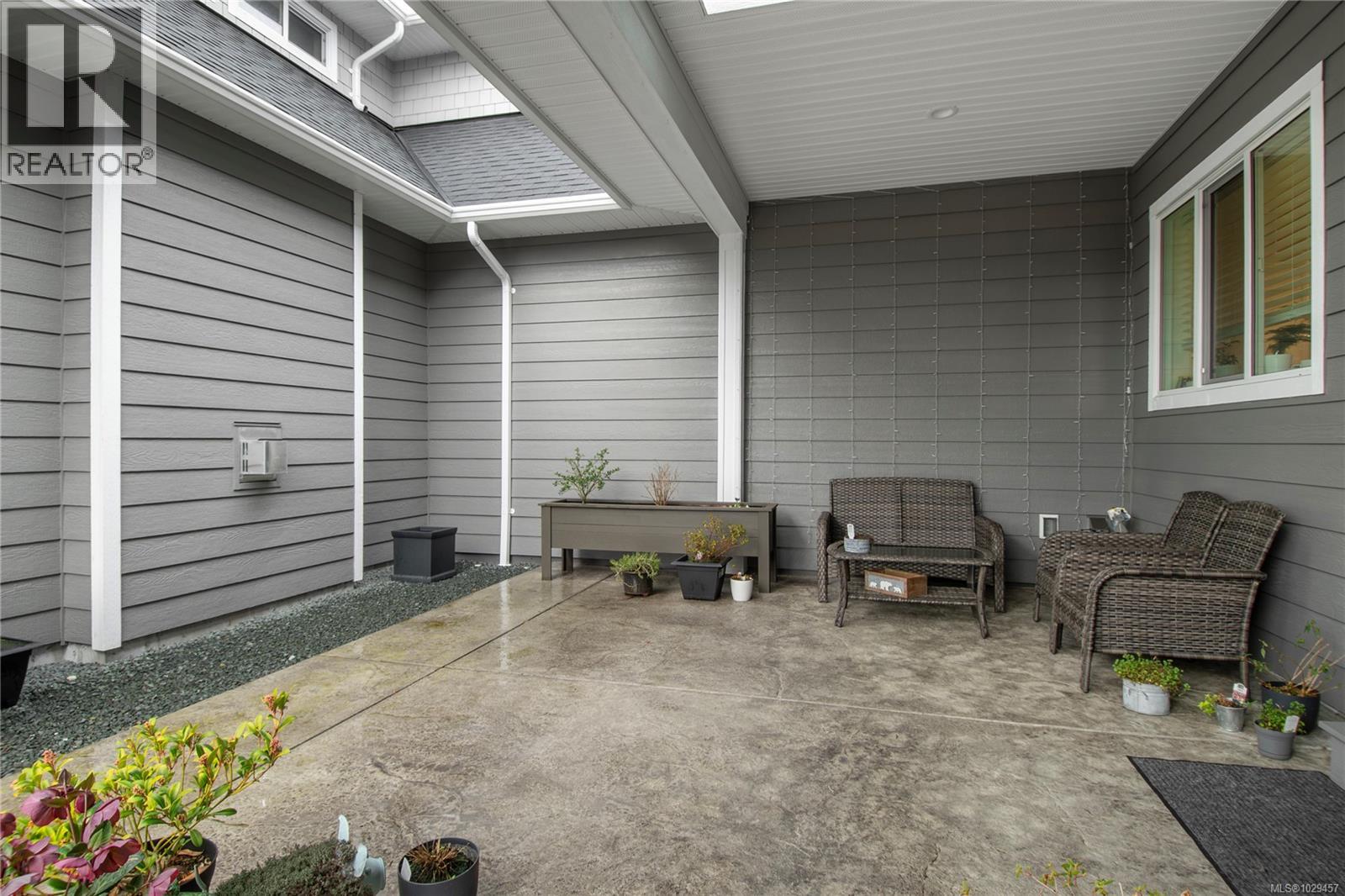 727 Sitka St, Campbell River, British Columbia  V9H 0E6 - Photo 37 - 1029457